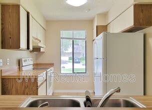4137 Hanging Moss Ct in Jacksonville, FL - Building Photo - Building Photo