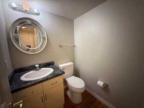 1661 N Washington St in Denver, CO - Building Photo - Building Photo