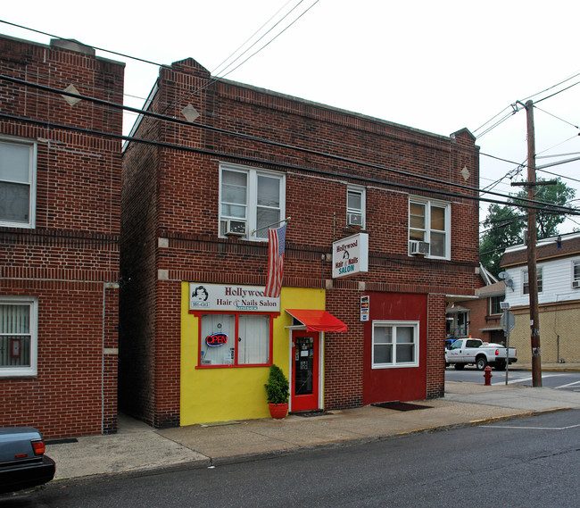 160-164 Stuyvesant Ave in Kearny, NJ - Building Photo - Building Photo