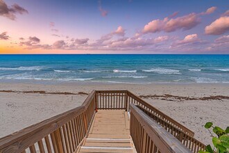 4000 S Ocean Blvd in South Palm Beach, FL - Building Photo - Building Photo