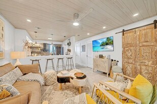 317 Bream Ave in Fort Walton Beach, FL - Building Photo