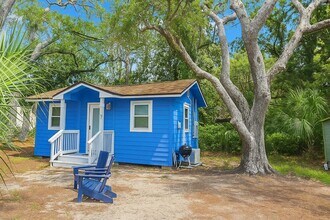 229 Florida Blanca Pl SE in Fort Walton Beach, FL - Building Photo - Building Photo