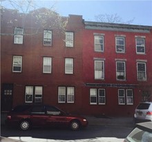 157-159 Wythe Ave Apartments