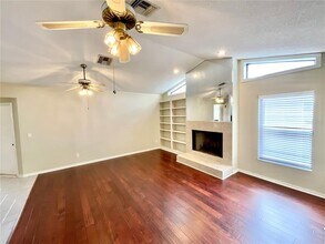 1349 Hillside Dr in Tarpon Springs, FL - Building Photo - Building Photo