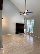 8102 Dowling Cove in Austin, TX - Building Photo - Building Photo