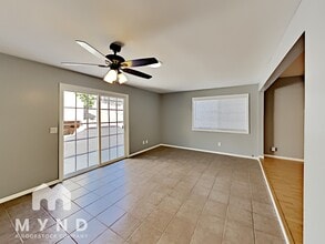 5572 Waring Rd in San Diego, CA - Building Photo - Building Photo