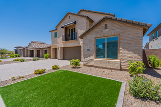 12010 W Luxton Ln in Avondale, AZ - Foto de edificio - Building Photo