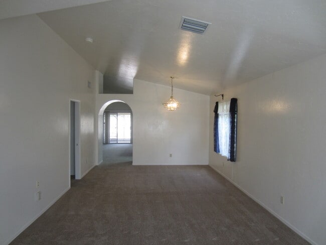 7583 S Wildberry Ave in Tucson, AZ - Building Photo - Building Photo