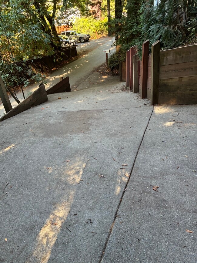 14570 Canyon 1 Rd in Guerneville, CA - Building Photo - Building Photo