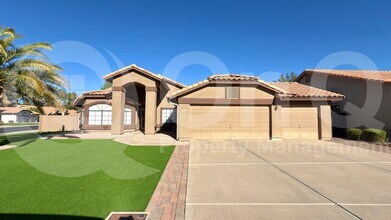 214 N Silverado St in Gilbert, AZ - Building Photo - Building Photo