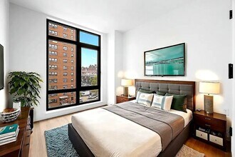 63 Pitt St in New York, NY - Building Photo - Building Photo
