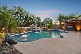 4629 E Red Bird Rd in Cave Creek, AZ - Building Photo - Building Photo
