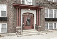 The Pinger Apartments in Minneapolis, MN - Foto de edificio - Building Photo