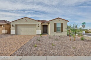 8806 W Orange Dr in Glendale, AZ - Building Photo
