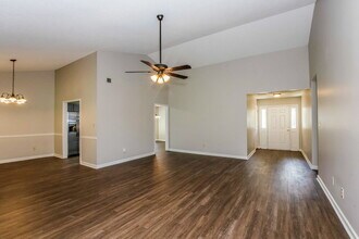 10109 Fairlea Dr in Charlotte, NC - Building Photo - Building Photo