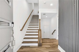 1338 Booth Ave NW in Atlanta, GA - Building Photo - Building Photo