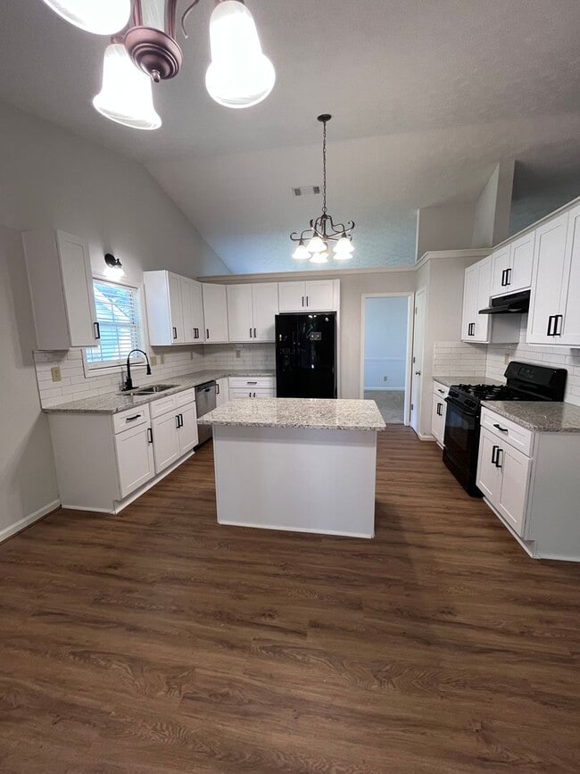 property at 670 Paris Dr