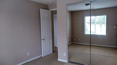 17 S La Salle St in Redlands, CA - Building Photo - Building Photo