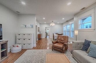 5822 Belmont Ave in Dallas, TX - Building Photo - Building Photo