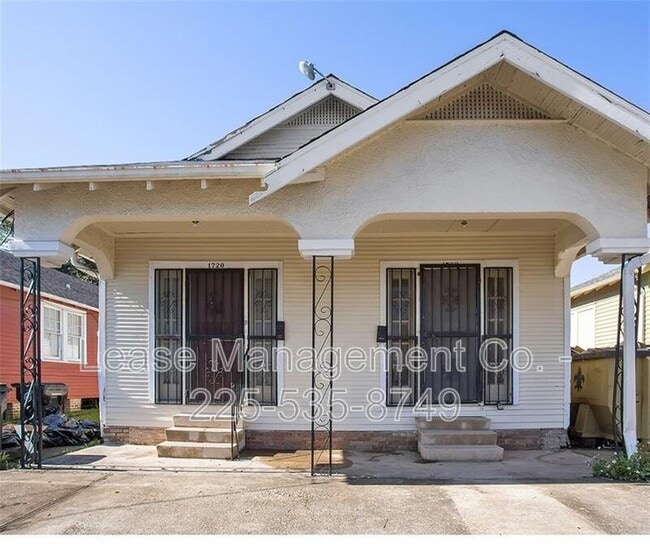 property at 1720 Independence St