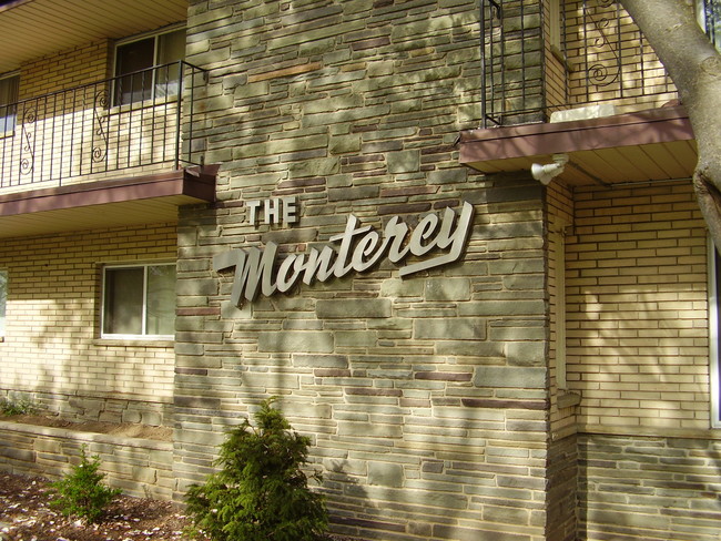 The Monterey Apartments in Milwaukee, WI - Foto de edificio - Building Photo