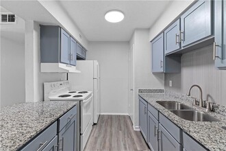 2425 Barnard Rd in Brownsville, TX - Building Photo - Building Photo