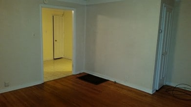 253 Church St, Unit 1 in Indiana, PA - Building Photo - Building Photo