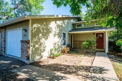 1203 Centaur Cir in Lafayette, CO - Building Photo