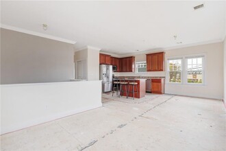 102 Joseph Ave in Bay Shore, NY - Building Photo - Building Photo