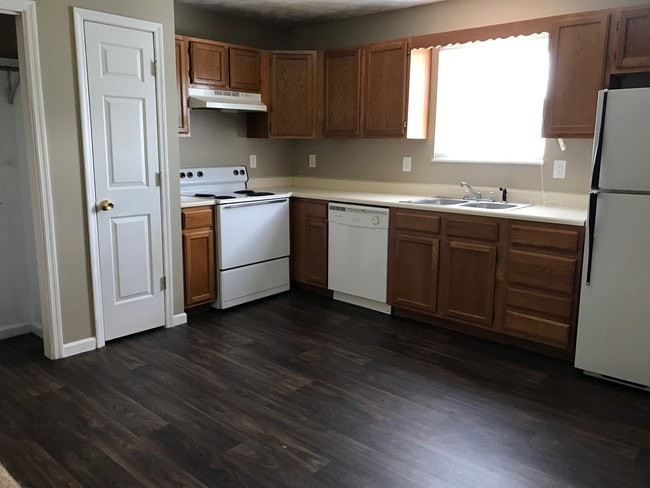 14 Werner Dr in Barboursville, WV - Building Photo - Building Photo