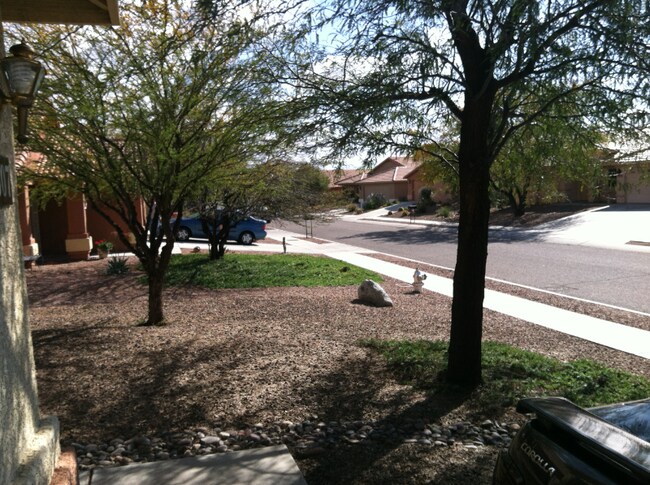 3307 S Sun Splash Dr in Tucson, AZ - Foto de edificio - Building Photo