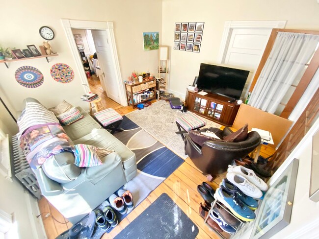 property at 110-112-112 Loomis St