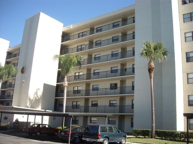 property at 800 Cove Cay Dr