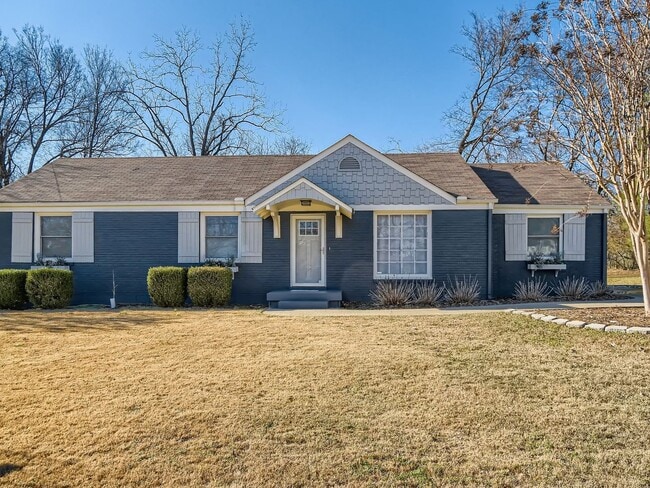 property at 1608 Peerman Dr