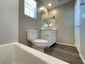 11978 Tomales Bay St in Las Vegas, NV - Building Photo - Building Photo