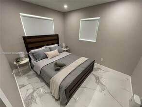 4910 SW 28th Terrace in Fort Lauderdale, FL - Building Photo - Building Photo