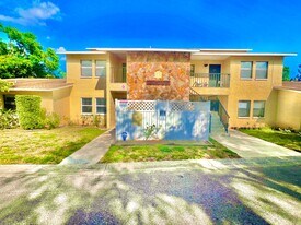 6301 58th St N in Pinellas Park, FL - Building Photo
