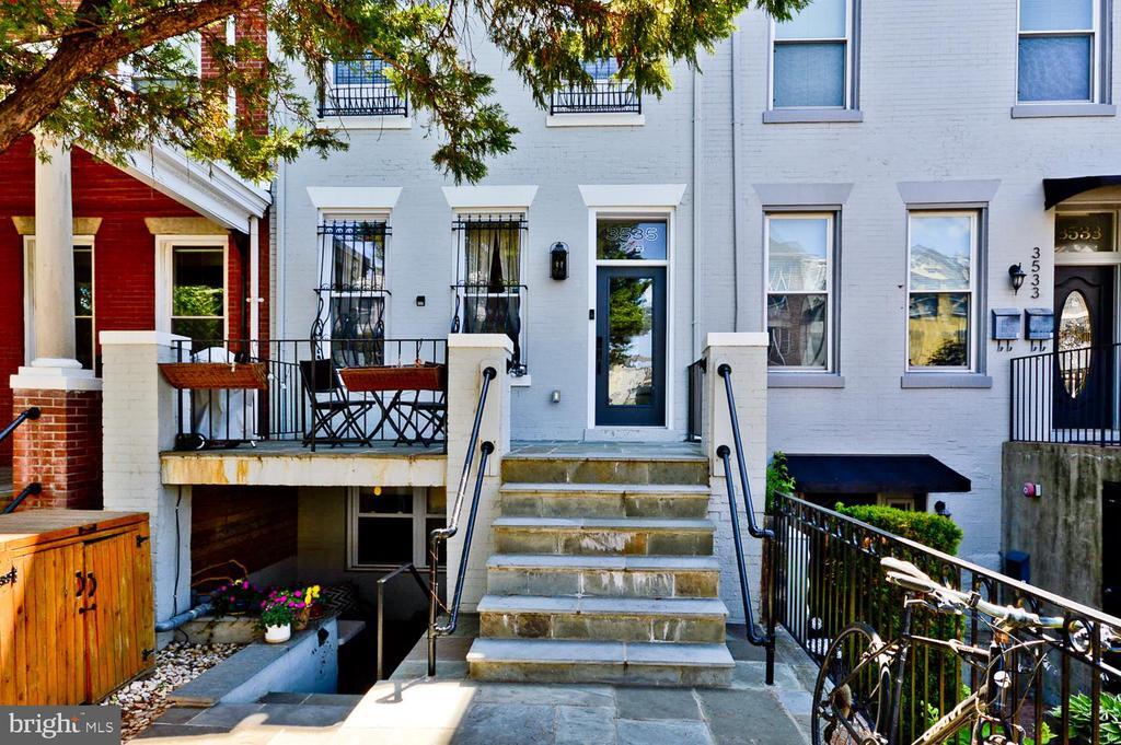 3535 13th St NW in Washington, DC - Building Photo