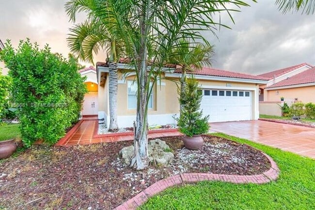 4148 SW 153rd Terrace in Miramar, FL - Building Photo - Building Photo