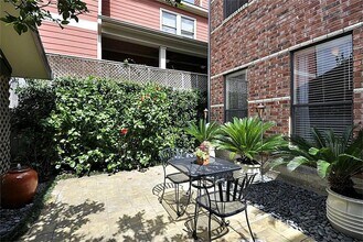 543 W 16th St in Houston, TX - Building Photo - Building Photo