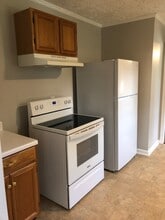 258 Compton Rd in Murfreesboro, TN - Foto de edificio - Building Photo