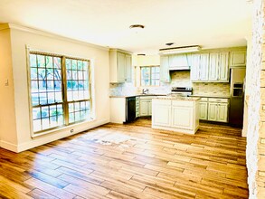 4084 Purdue Ave in Dallas, TX - Building Photo - Building Photo