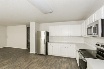 5373 Royal Birkdale Dr in Fort Worth, TX - Building Photo - Building Photo