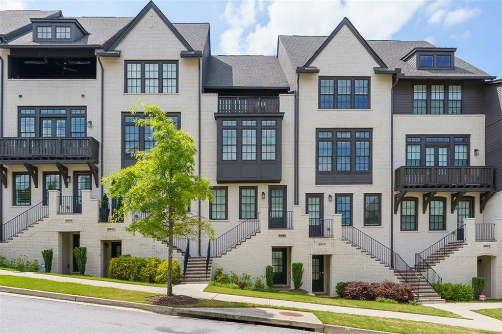 6655 Sterling Dr in Sandy Springs, GA - Building Photo