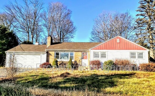property at 280 Mapleridge Dr