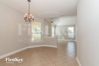 1340 Woodlawn Dr in Orange Park, FL - Building Photo - Building Photo