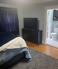 38-40 Apthorp St in Quincy, MA - Building Photo - Building Photo