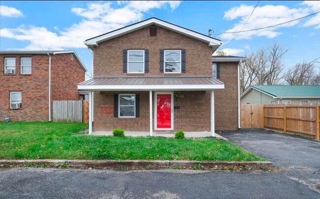 property at 615 Lakeshore Dr