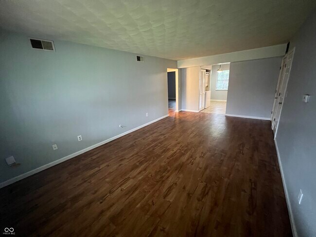 1316 Millerwood Ct in Lebanon, IN - Building Photo - Building Photo