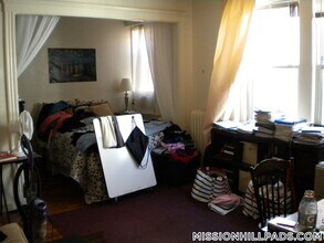 49 Worthington St, Unit 42 in Boston, MA - Building Photo - Building Photo